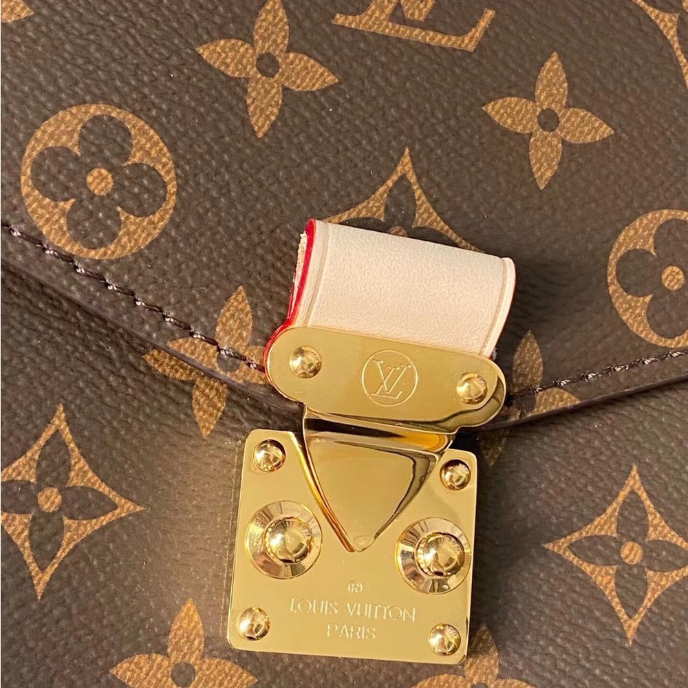 Louis Vuitton Bucket Bags Casual Shoulder Bags - Picture 6 of 8